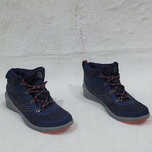 Bzees cold weather ankle boot/bootie.  SO COMFORTABLE